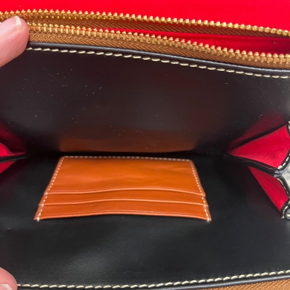 Dooney & Bourke Crossbody - Picture 6 of 6